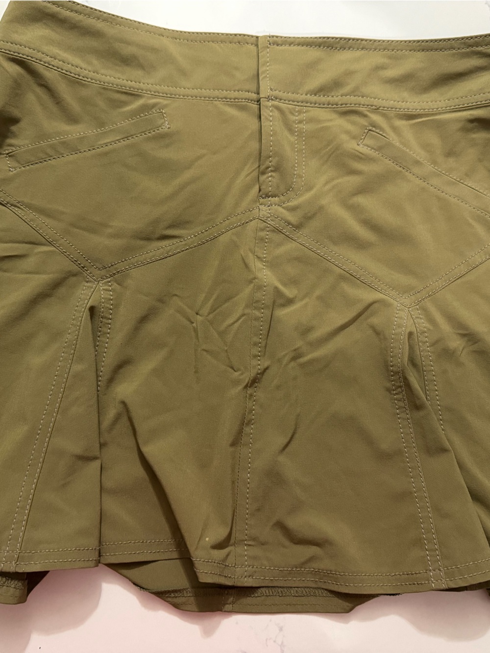 Athleta Women's Olive Performance skirt tennis skirt